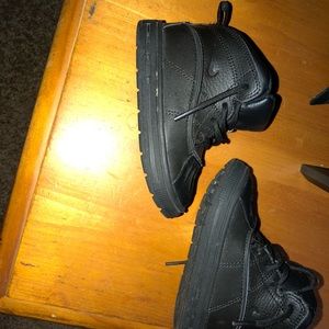 Toddler Nike boots